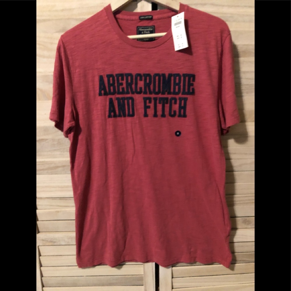 NWT Men’s Tee Shirt 100% Cotton